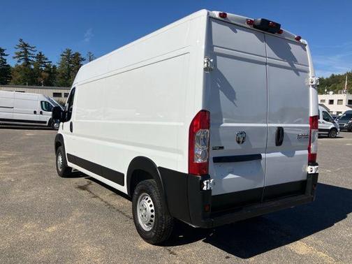 2024 RAM ProMaster 2500 Tradesman