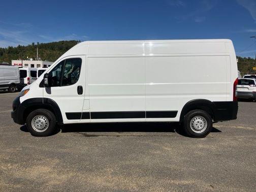 2024 RAM ProMaster 2500 Tradesman