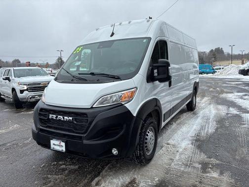 2025 RAM ProMaster 2500 Tradesman