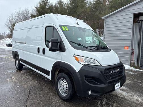 2025 RAM ProMaster 2500 Tradesman
