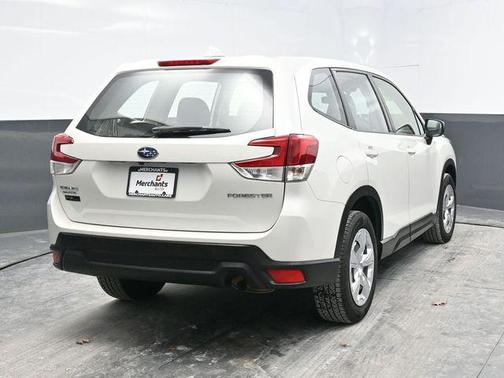 2022 Subaru Forester Base