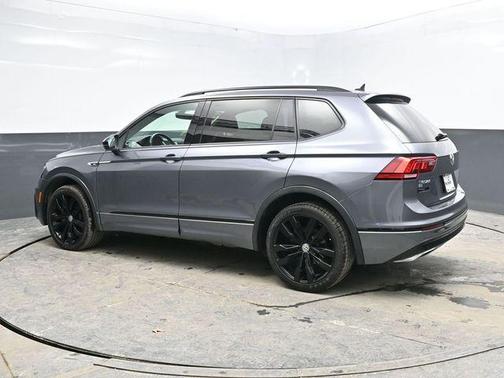 2021 Volkswagen Tiguan 2.0T SE R-Line Black 4MOTION
