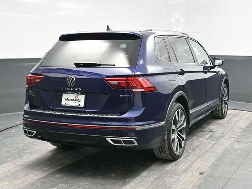 2022 Volkswagen Tiguan 2.0T SEL R-Line 4MOTION