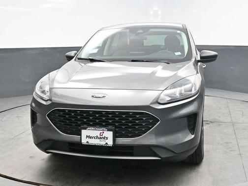 Carbonized Gray Metallic 2022 Ford Escape SE
