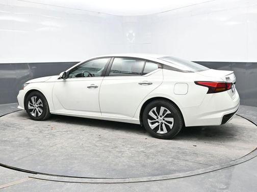 2021 Nissan Altima S FWD