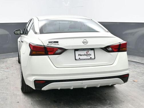 2021 Nissan Altima S FWD