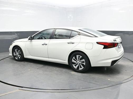 2021 Nissan Altima S FWD