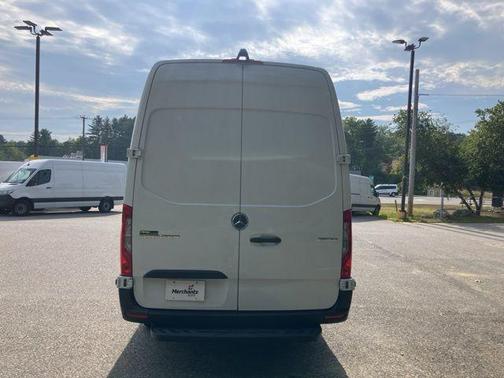 2022 Mercedes-Benz Sprinter 2500 High Roof