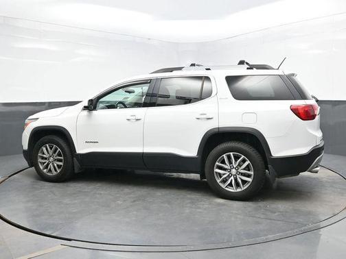2018 GMC Acadia SLE-2