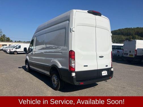 2022 Ford Transit-350 Base