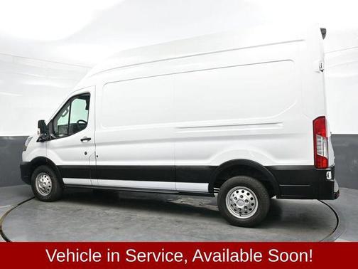 2022 Ford Transit-350 Base