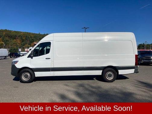 2022 Mercedes-Benz Sprinter 2500 High Roof
