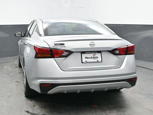 2021 Nissan Altima S FWD