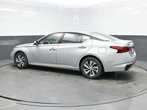 2021 Nissan Altima S FWD