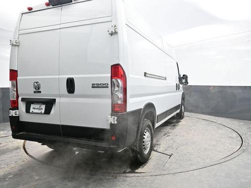 Bright White Clearcoat 2024 RAM ProMaster 2500 Tradesman