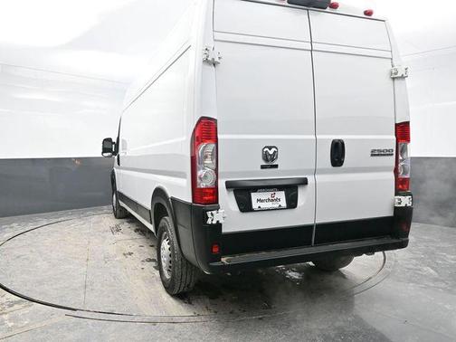Bright White Clearcoat 2024 RAM ProMaster 2500 Tradesman