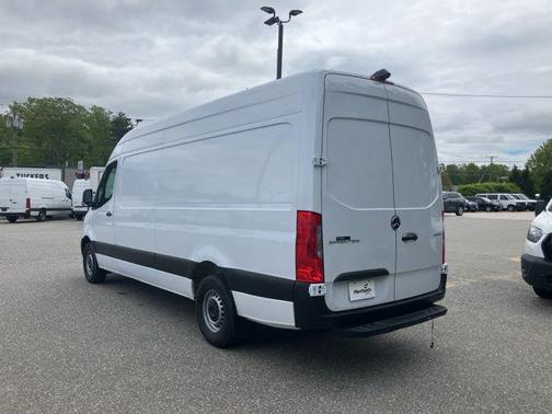 2023 Mercedes-Benz Sprinter 2500 High Roof