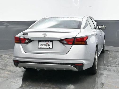 2021 Nissan Altima S FWD
