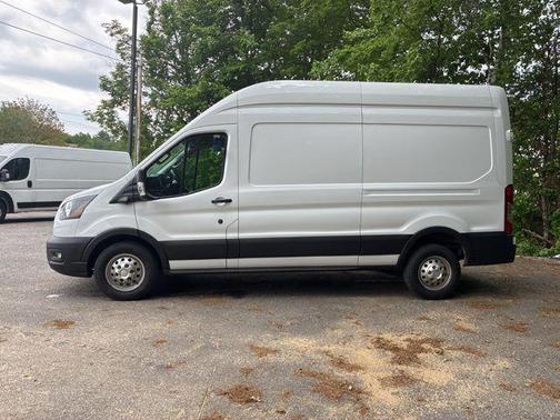 2022 Ford Transit-350 Base