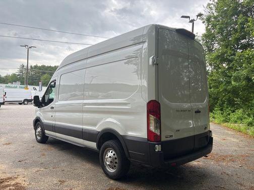 2022 Ford Transit-350 Base