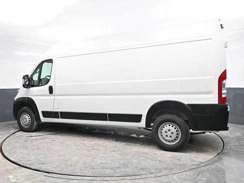 2025 RAM ProMaster 2500 Tradesman
