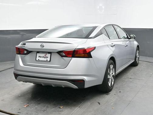 2021 Nissan Altima S FWD