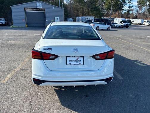 2021 Nissan Altima S FWD