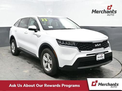 2023 Kia Sorento LX