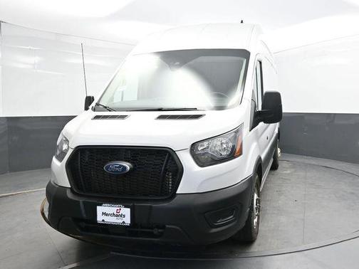 2022 Ford Transit-250 Base