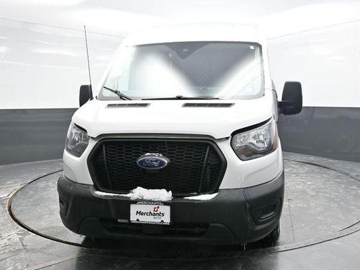 2022 Ford Transit-250 Base