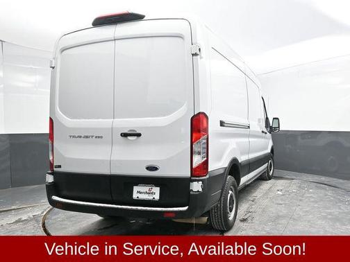 2022 Ford Transit-250 Base