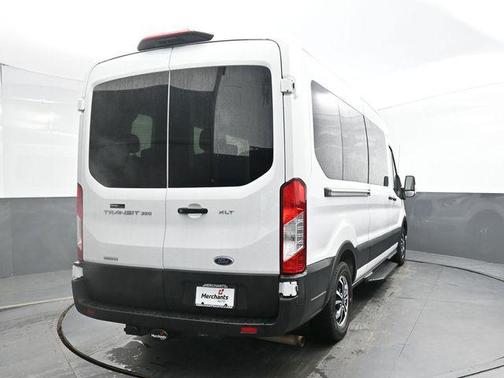 2022 Ford Transit-350 XLT
