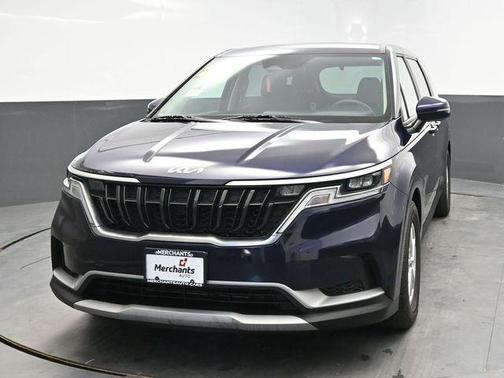 2023 Kia Carnival LX