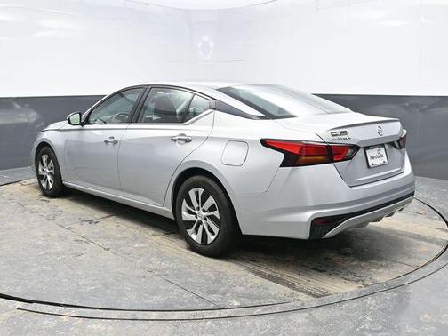 2021 Nissan Altima S FWD