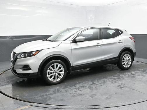 2022 Nissan Rogue Sport S