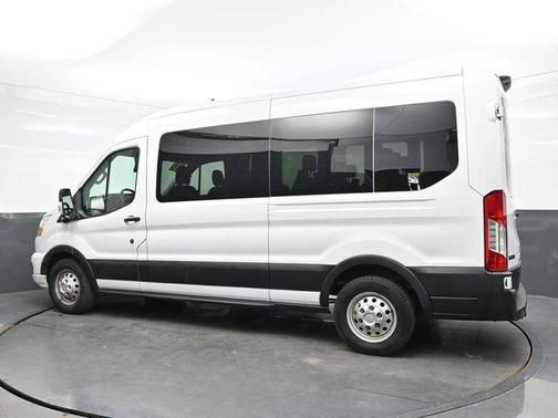 2022 Ford Transit-350 XLT