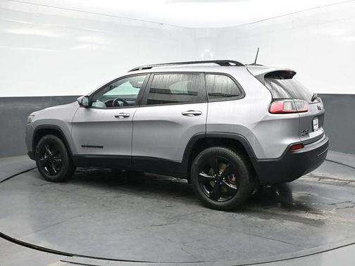 2020 Jeep Cherokee Altitude