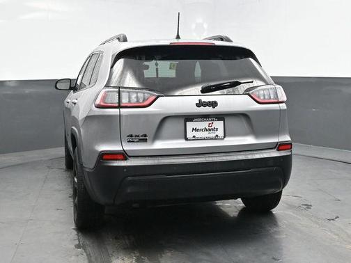 2020 Jeep Cherokee Altitude