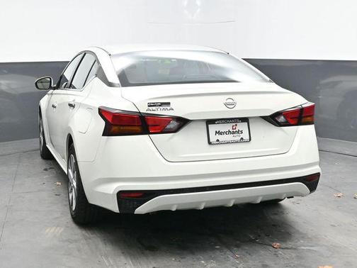 2021 Nissan Altima S FWD