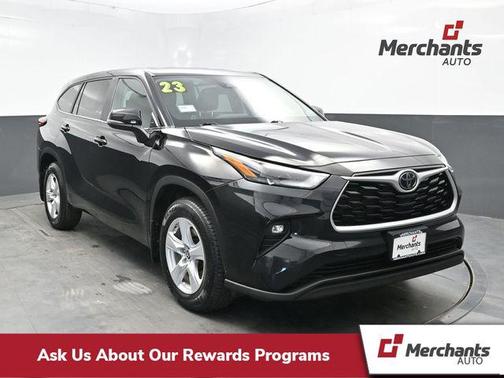 2023 Toyota Highlander LE