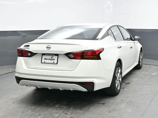 2021 Nissan Altima S FWD