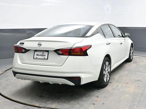 2021 Nissan Altima S FWD