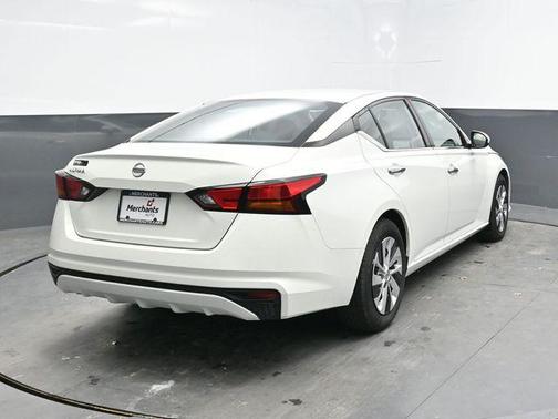 2021 Nissan Altima S FWD