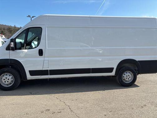 Bright White Clearcoat 2023 RAM ProMaster 3500 High Roof