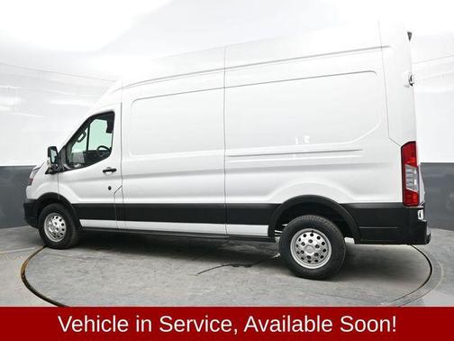 2022 Ford Transit-350 Base