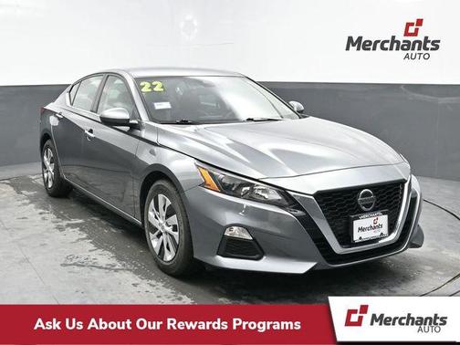 2022 Nissan Altima S FWD