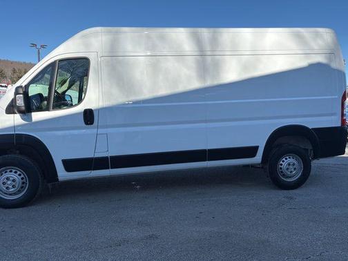 2025 RAM ProMaster 2500 Tradesman