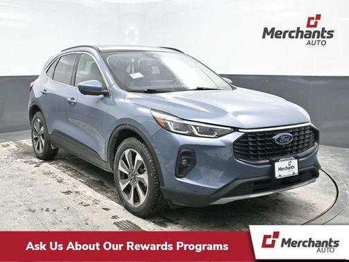 2024 Ford Escape Platinum