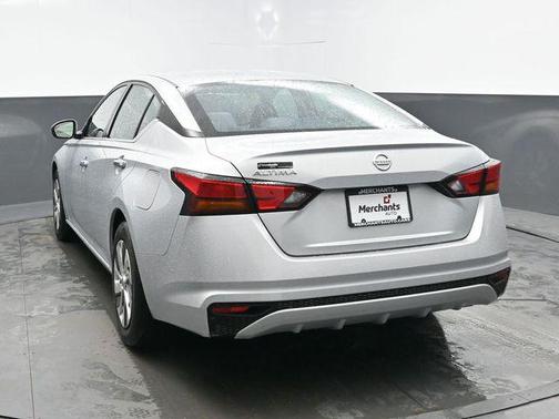 2021 Nissan Altima S FWD