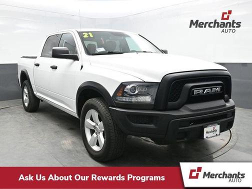 2021 RAM 1500 Classic Warlock Crew Cab 4x4 5'7' Box
